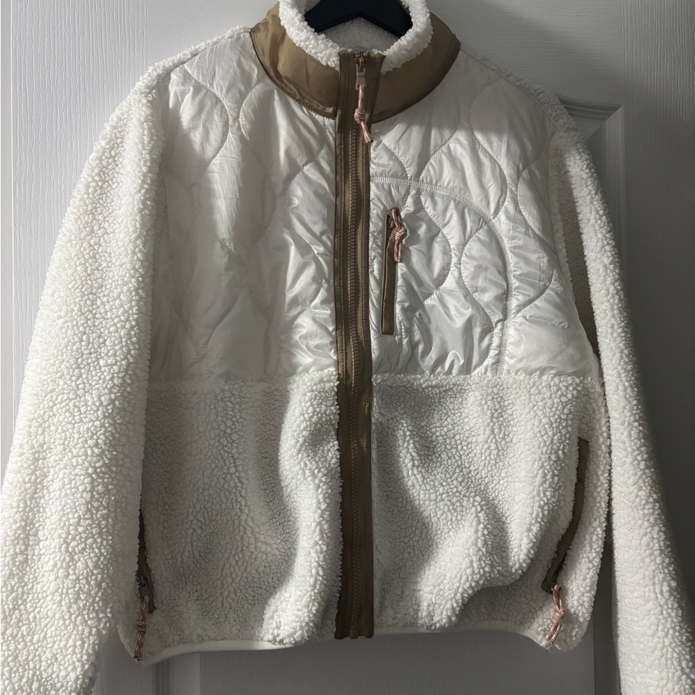 Old Navy Off White and Tan Teddy Jacket